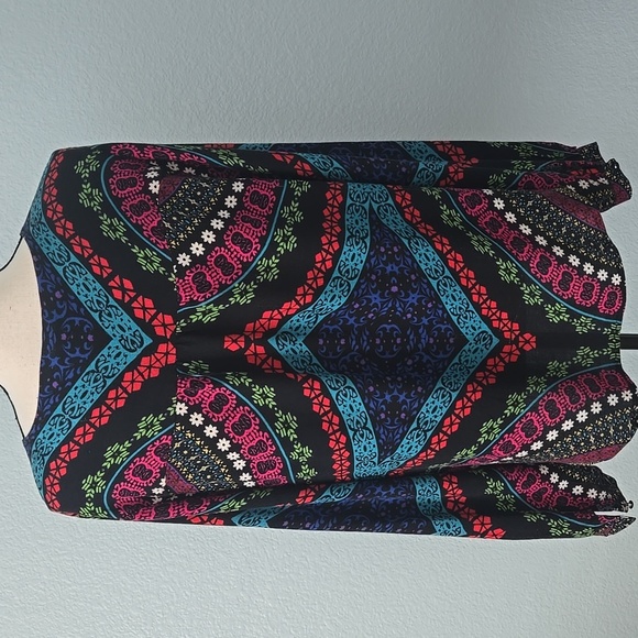 ELLA MOSS Black V Neck Tassel Cord Tunic Size Large Bright Mandala Print Boho - Picture 8 of 13